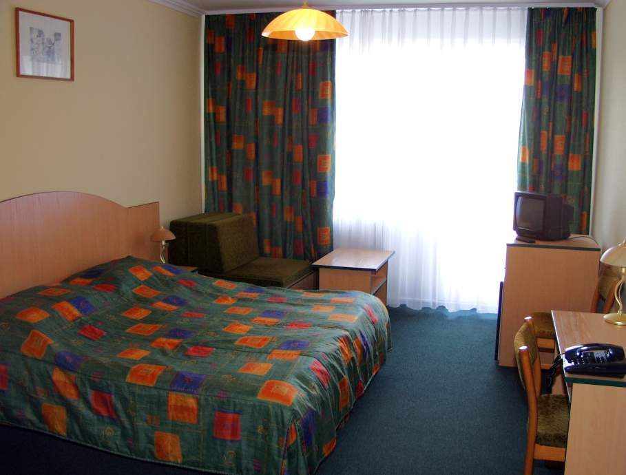 Hotel Magistern Siofok Luaran gambar